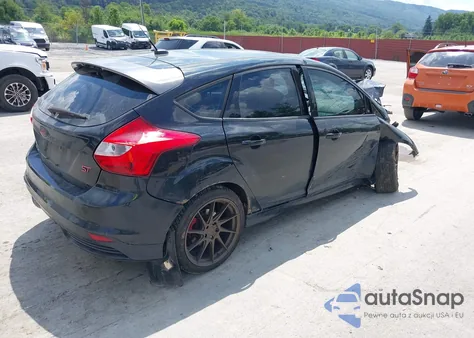 2014 Ford Focus St from USA, damaged, VIN 1FADP3L98EL127163